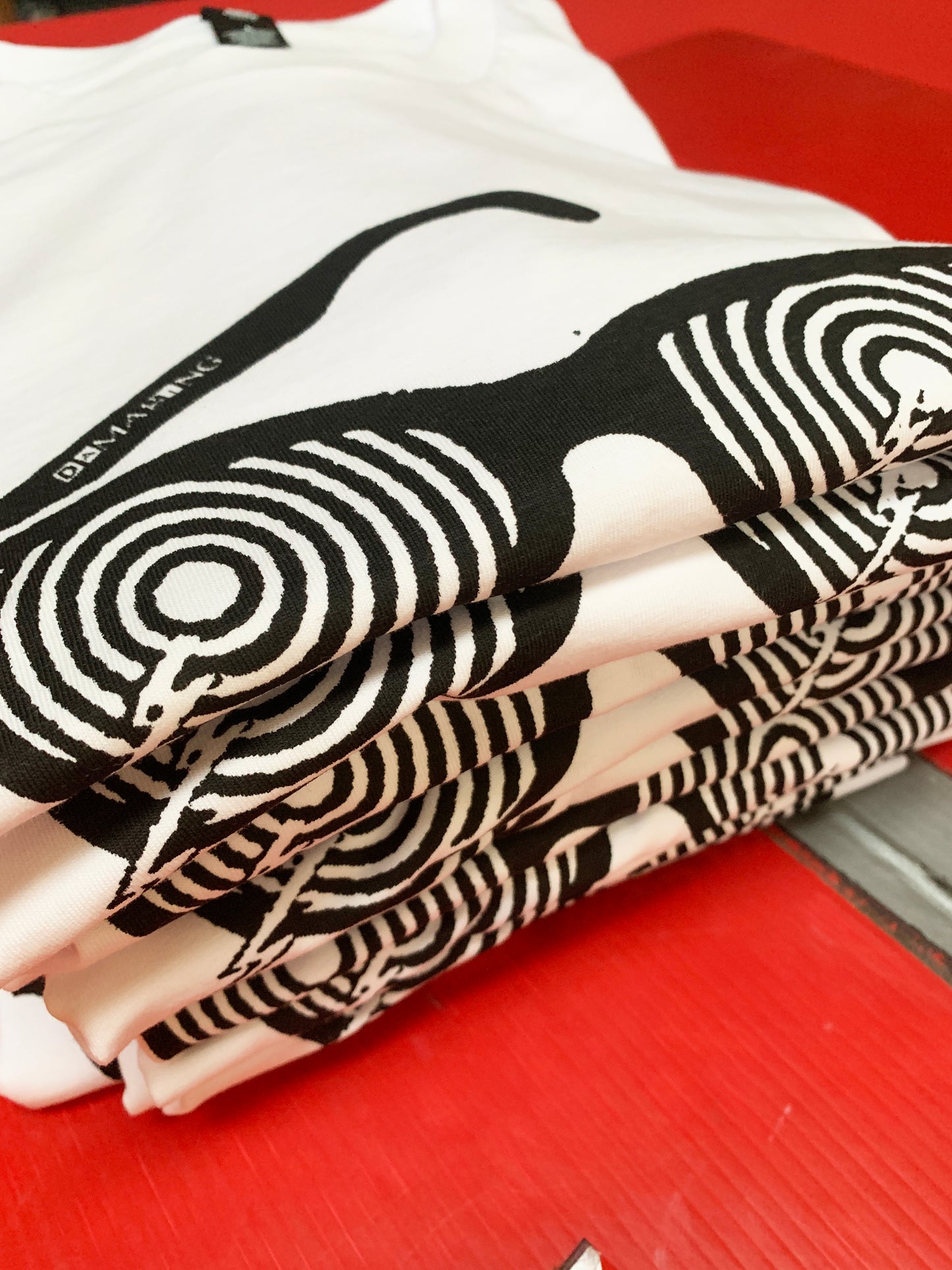 DAMAGING: X-RAY SPECS 'LIMITED EDITION"